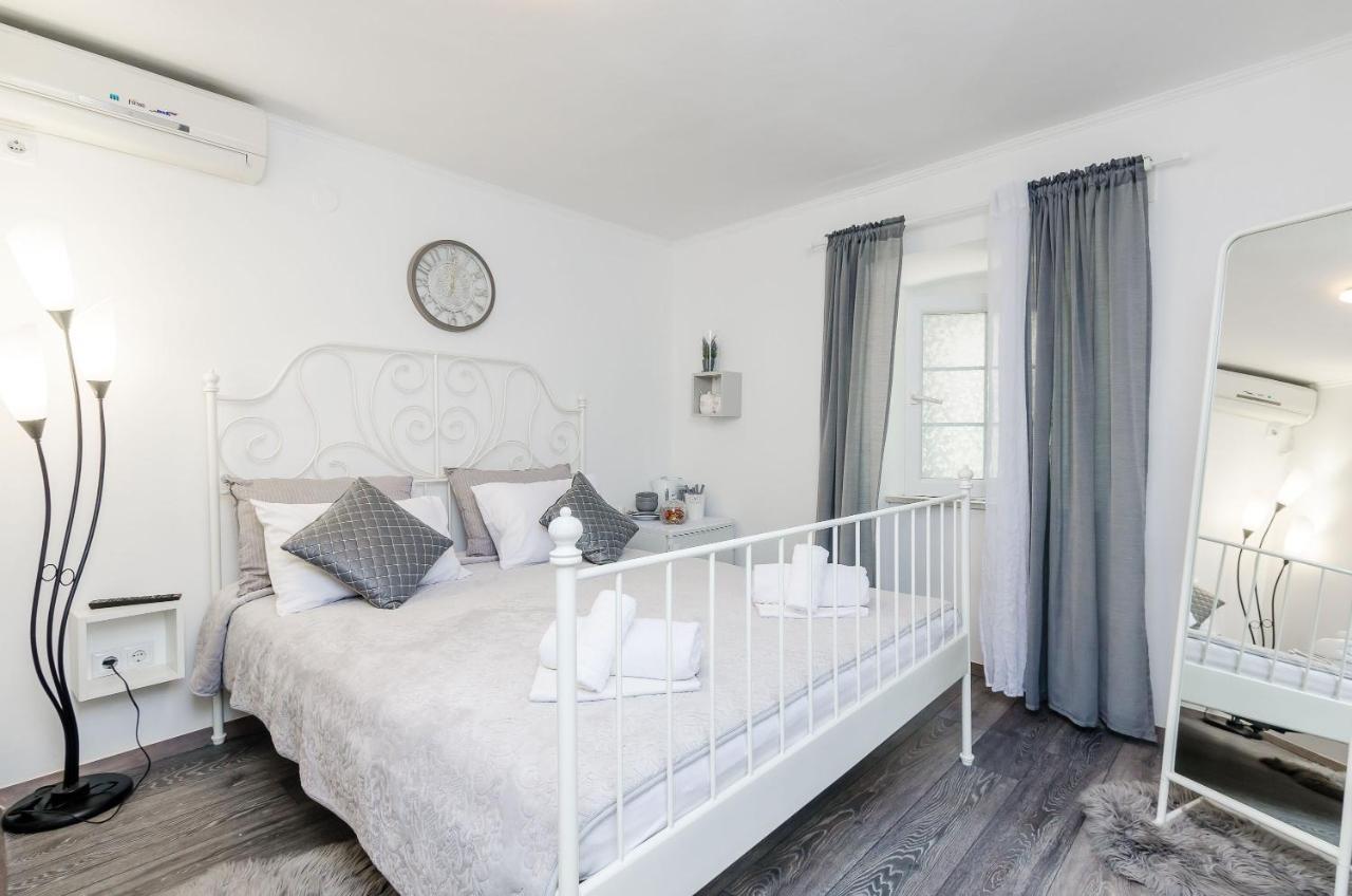 Note Bene Rooms Ragusa Esterno foto