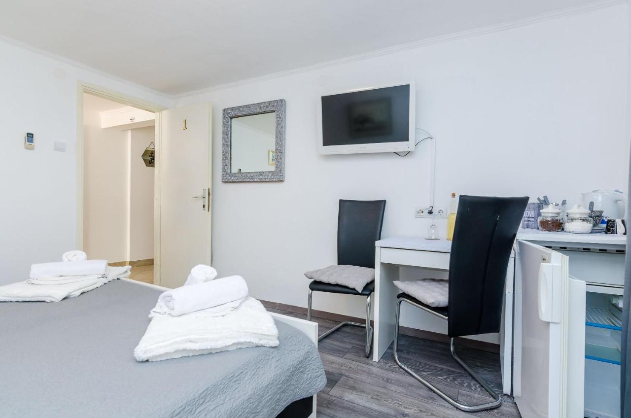 Note Bene Rooms Ragusa Esterno foto
